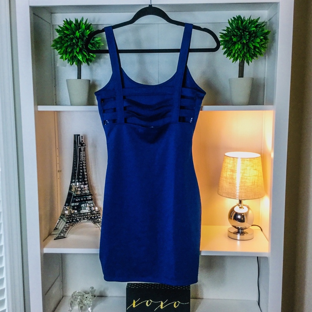Nicki Minaj, Blue HOT Mini Dress - Picture 5 of 6